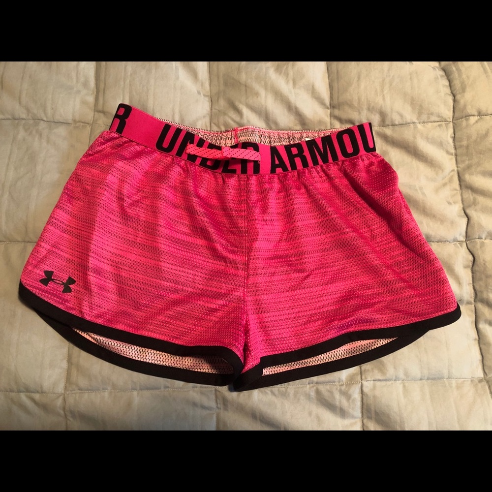 Girls Under Armour Play Up shorts